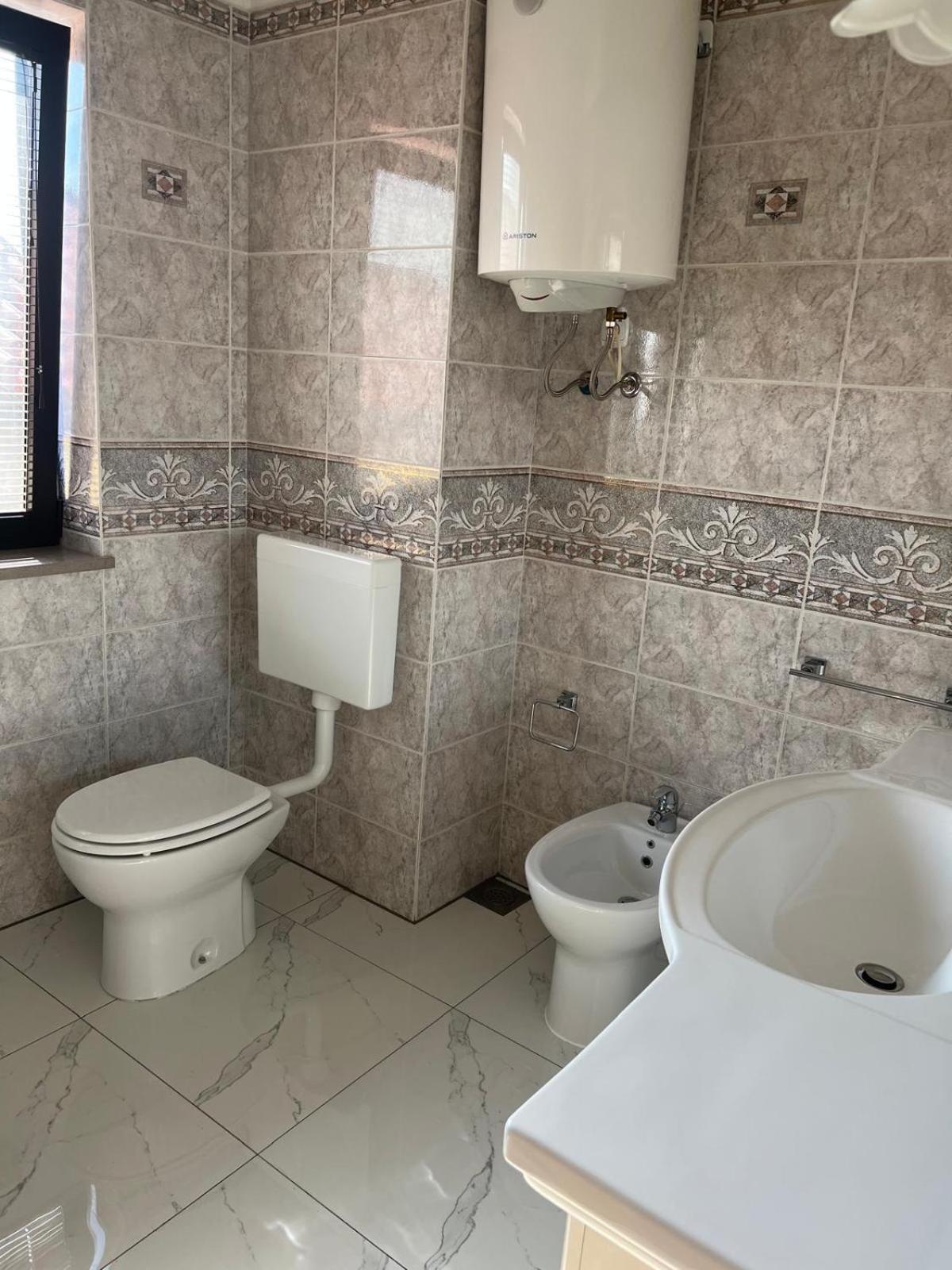 Apartma Mimi Dekani Екстер'єр фото